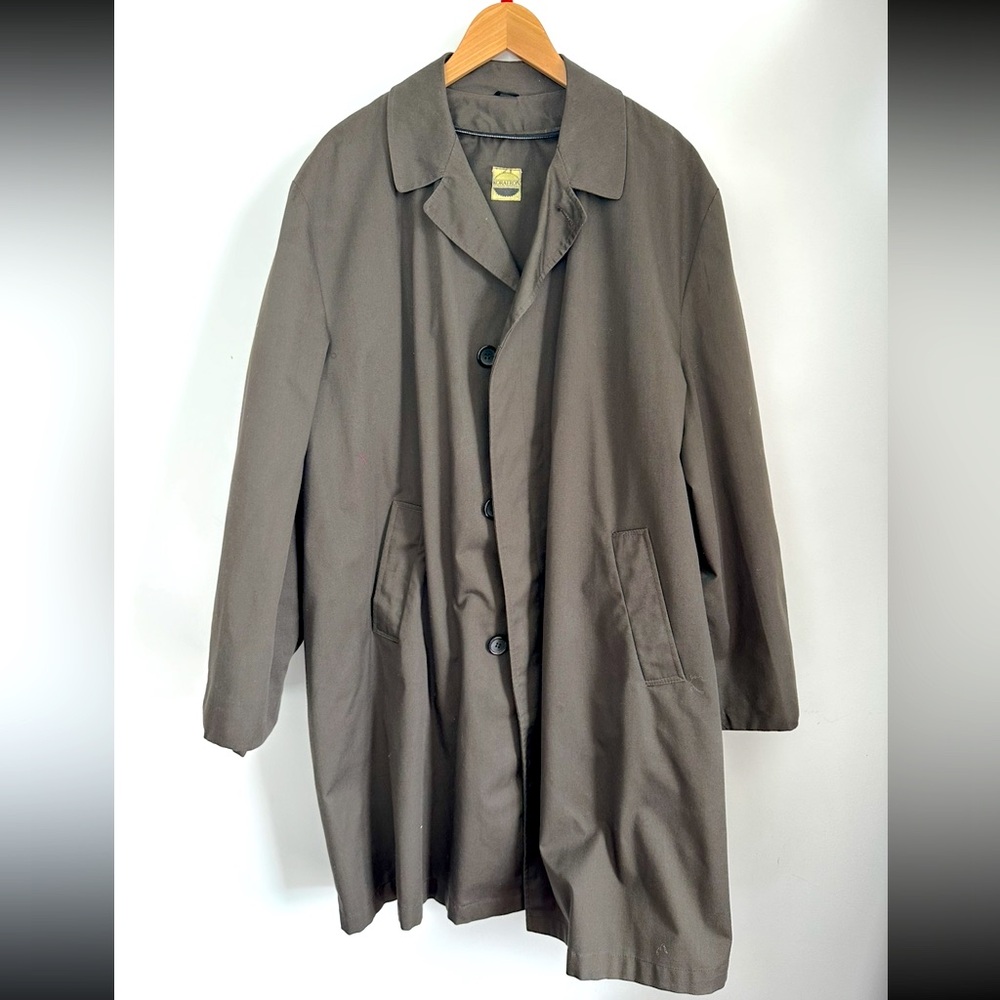 Men's Vintage Overcoat - 42L (Made in Canada)